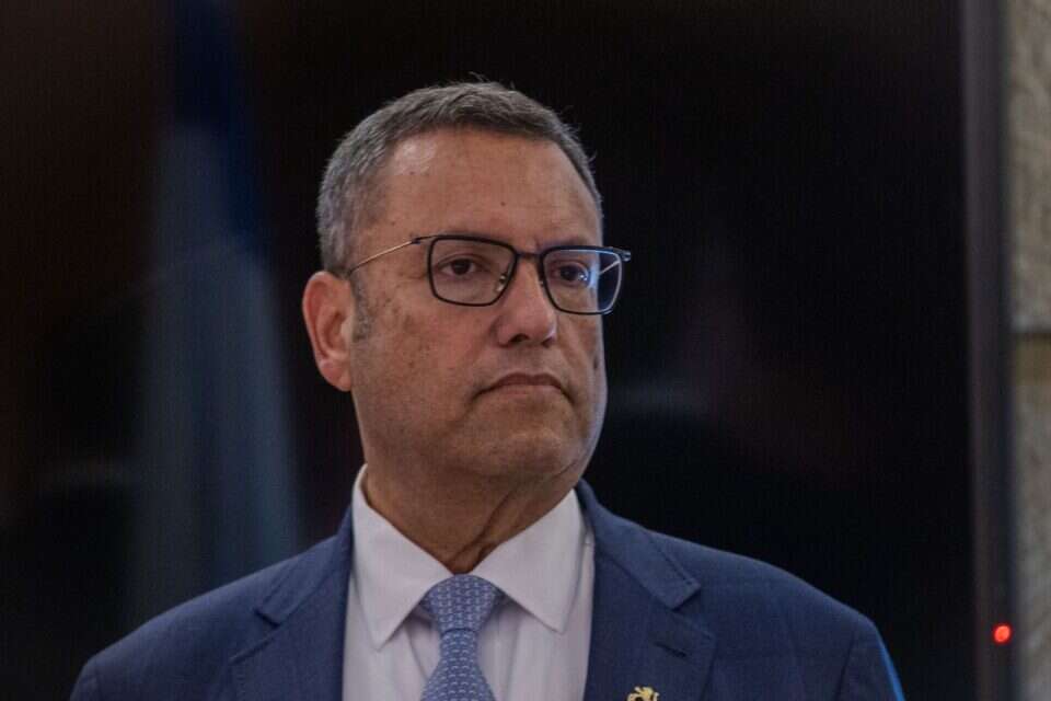 מנכס לעצמו הישגים לא לו? משה ליאון , אורן בן חקון