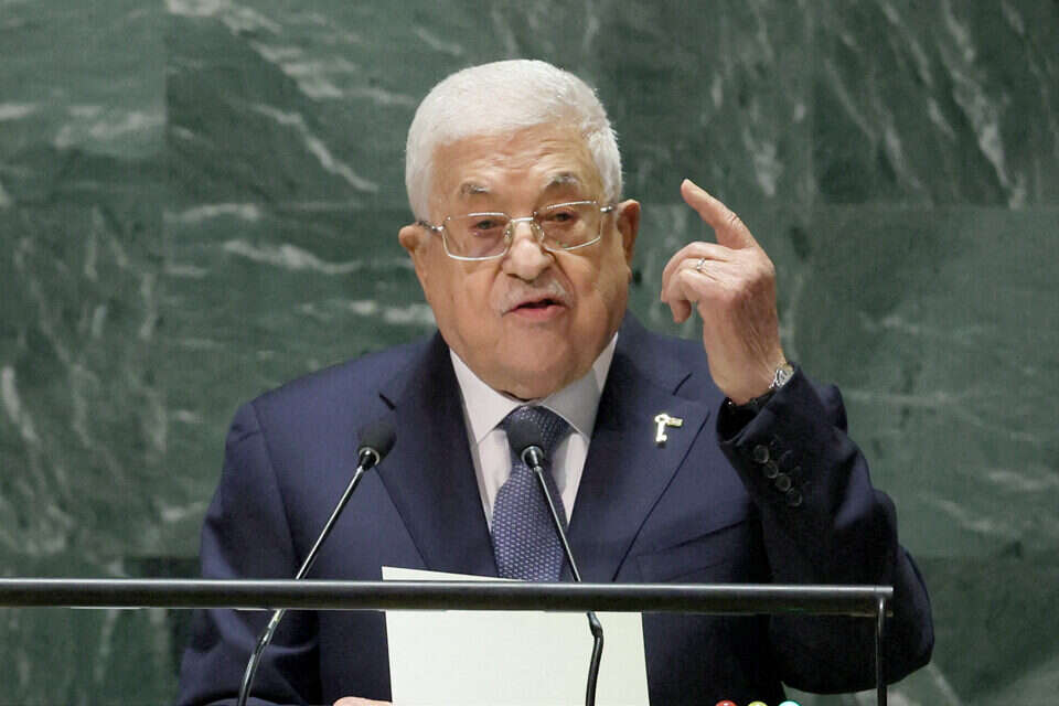 משלם למחבלים היום, וצפוי לשלם גם למבצעי הטבח בעוטף. אבו מאזן