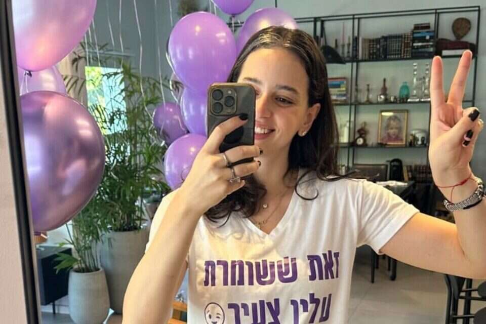 קורין גדעון , אינסטגרם
