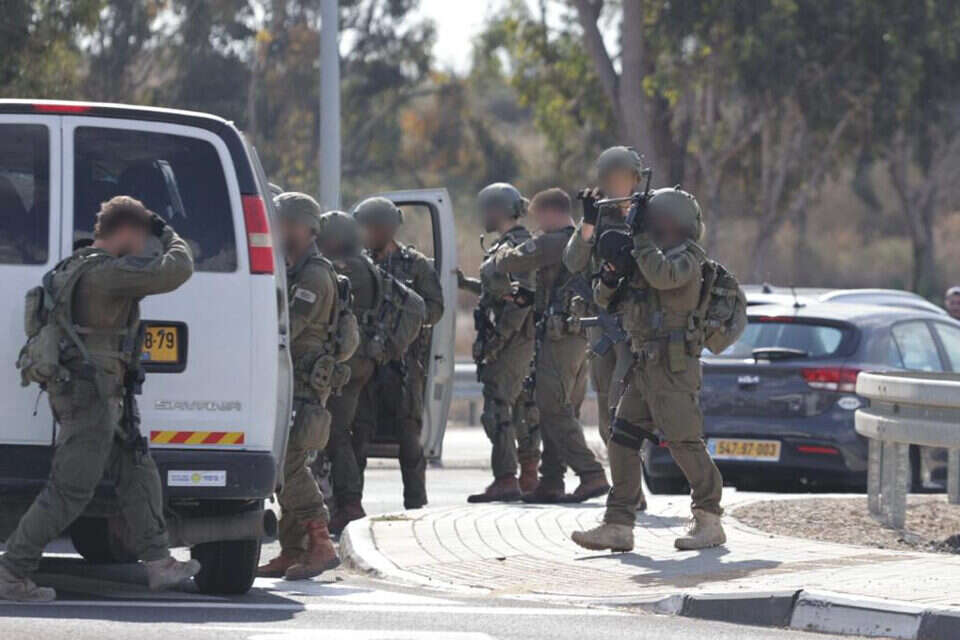 כוחות צה"ל בשטח , אורן בן חקון