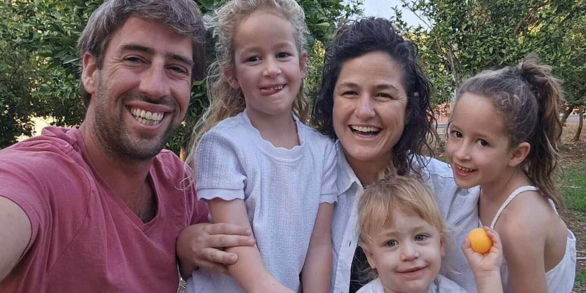 משפחת סימן טוב שנרצחה במלחמה ,