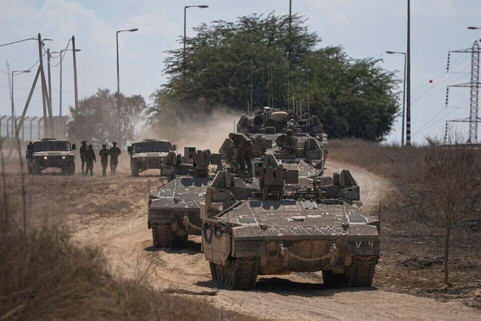 כוחות צה"ל בגבול רצועת עזה , איי.פי.