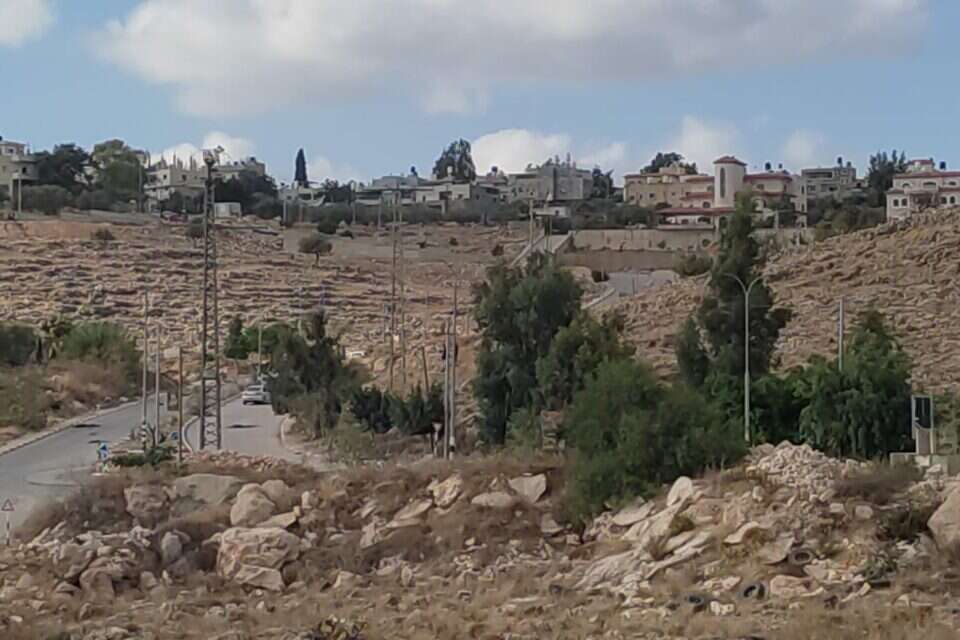 שני מחבלים שניסו לחסום את כביש 446 בבנימין סמוך לצומת שוקבא