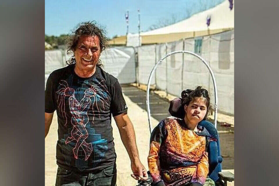 אריק פרץ ז"ל ובתו רות ז"ל , באדיבות המשפחה
