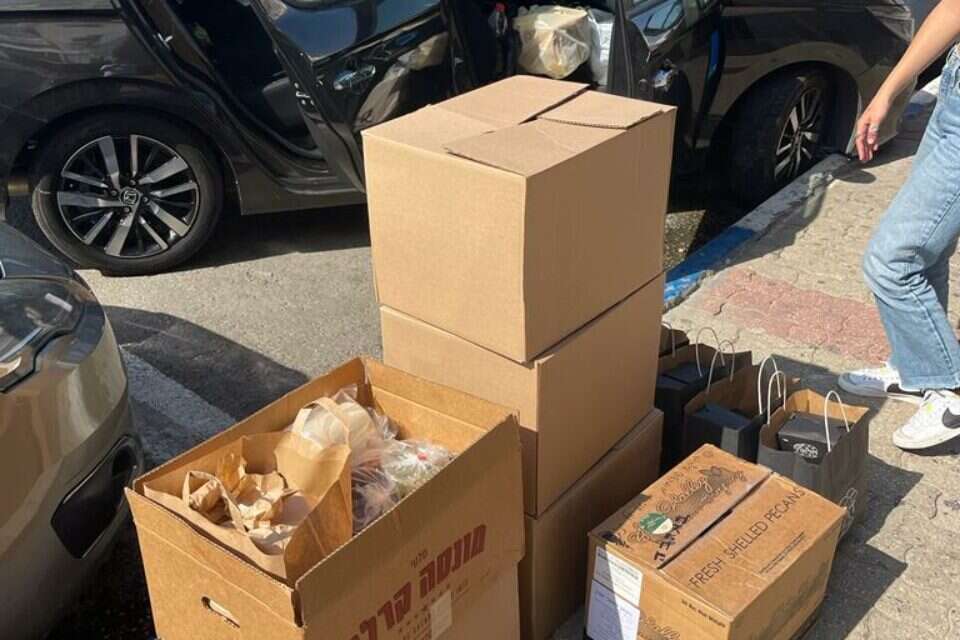 אוכל לתושבים המפונים , רון ירקוני יחסי ציבור