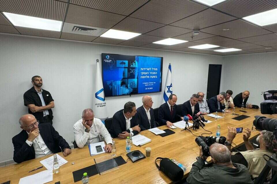 השר ניר ברקת במסיבת העיתונאים