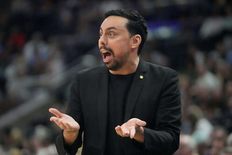 מודי מאור , AP