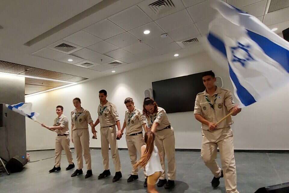 "קרוואן הידידות" , יח"ץ