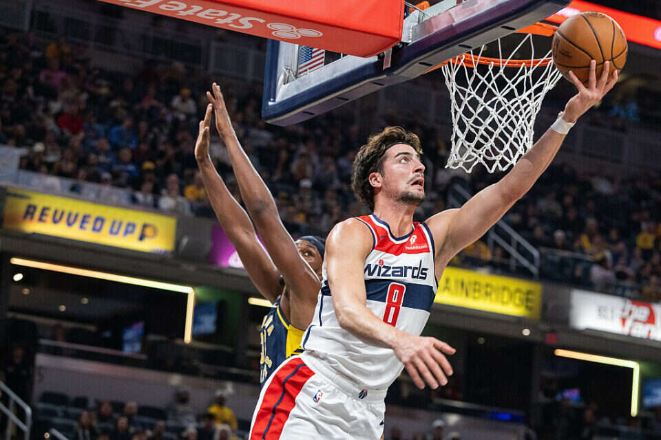 דני אבדיה. צריך להעביר הילוך , USA TODAY Sports