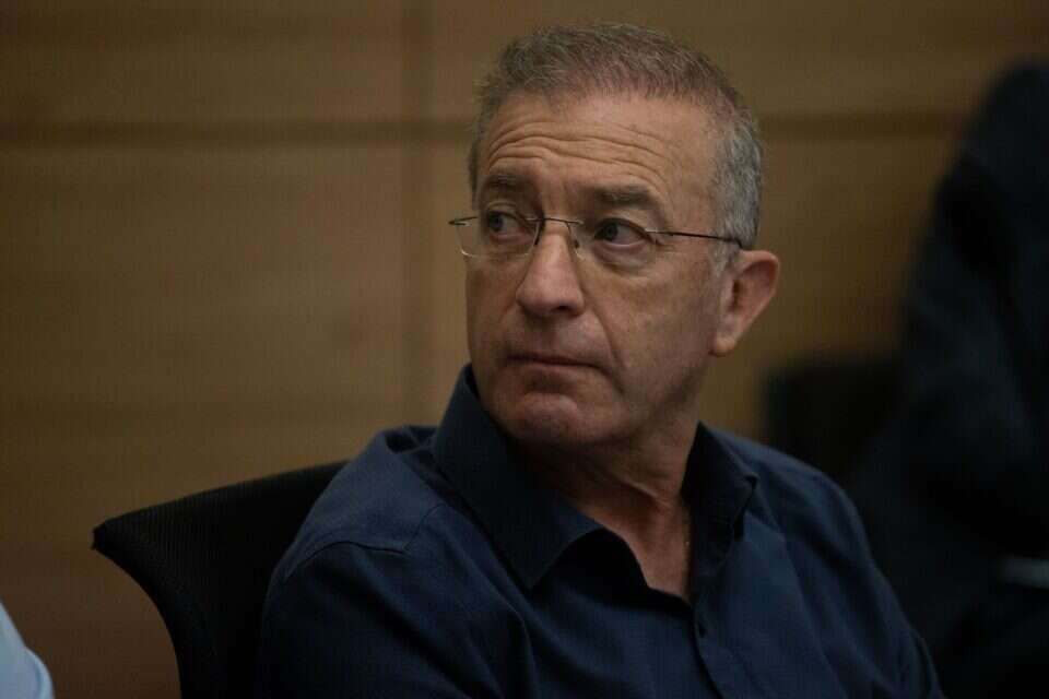 מנכ"ל חברת החשמל מאיר שפיגלר , אורן בן חקון