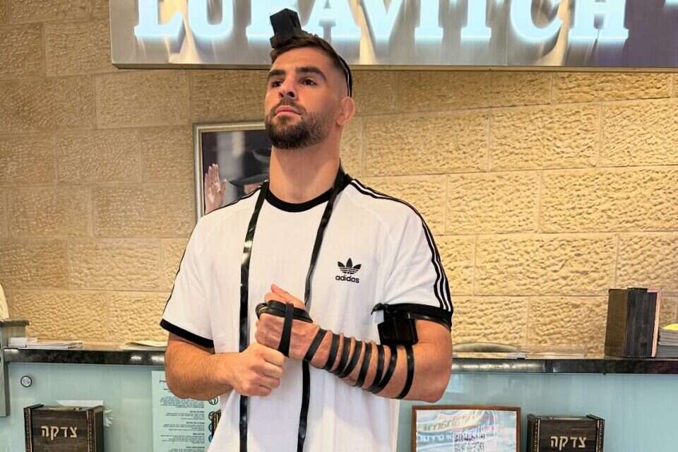פיטר פלצ'יק לפני הטיסה. קצת אמונה לא יכולה להזיק , מתוך אינסטגרם
