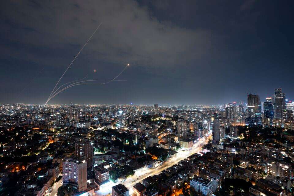 טילי כיפת ברזל בפעולה , איי.פי.