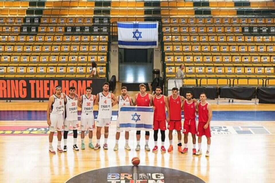 שחקני נס ציונה וגליל עליון. "תחזירו אותם הביתה" , עירוני נס ציונה