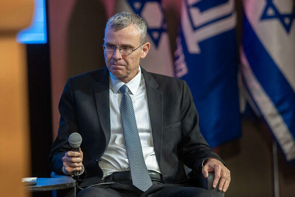 שר המשפטים יריב לוין