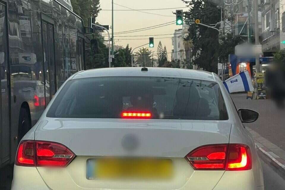 הרכב עם דגל ישראל , משטרת ישראל