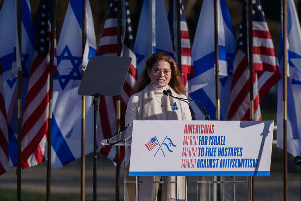 דברה מסינג בעצרת בוושינגטון על המלחמה בישראל , AP