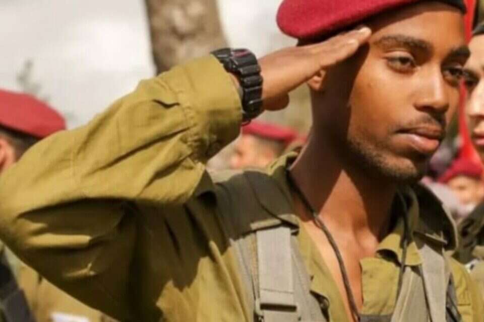 סמ"ר יהונתן יצחק סמו , פרטי