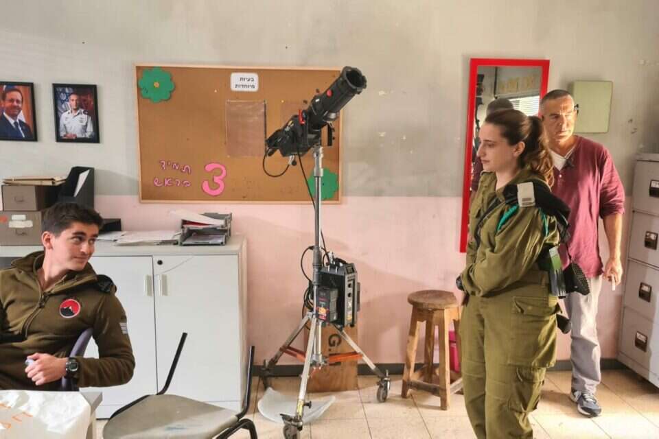 צילומי "המפקדת" , ללא