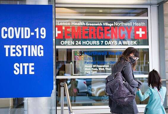 גם בארה"ב הפוליטיקה והקורונה מתערבבות. נקודת בדיקות קורונה בניו יורק // צילום: אי.פי.אי