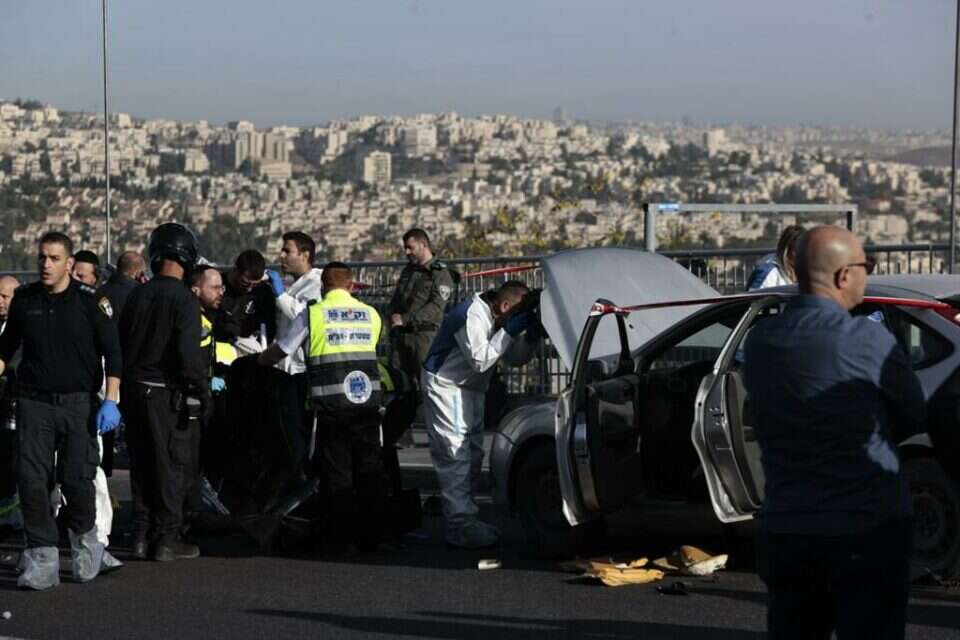זירת פיגוע בירושלים (ארכיון) , אורן בן חקון