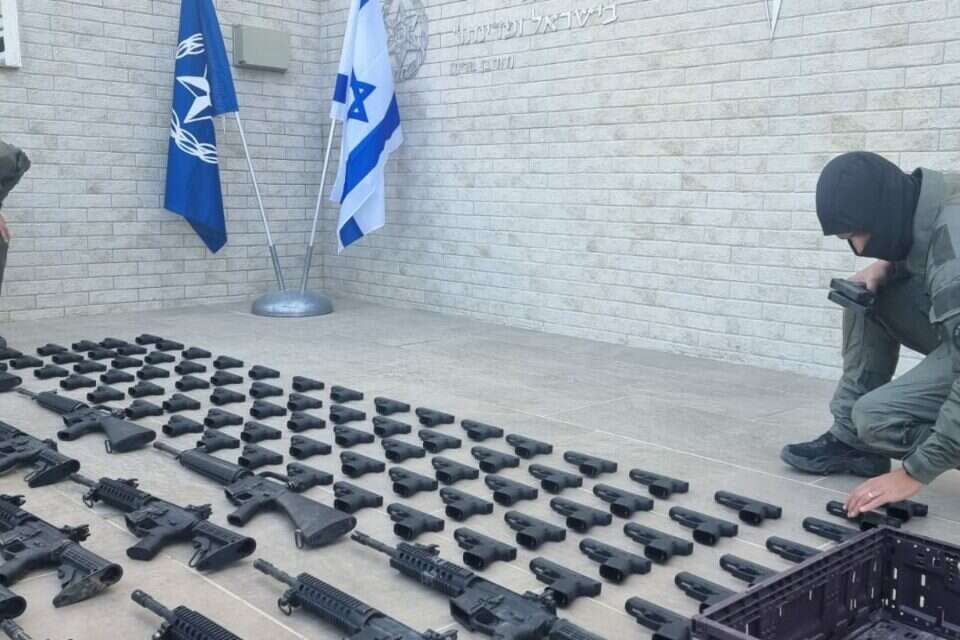 הנשק שנתפס במבצע "תכשיט בערבה" , דודו גרישפן
