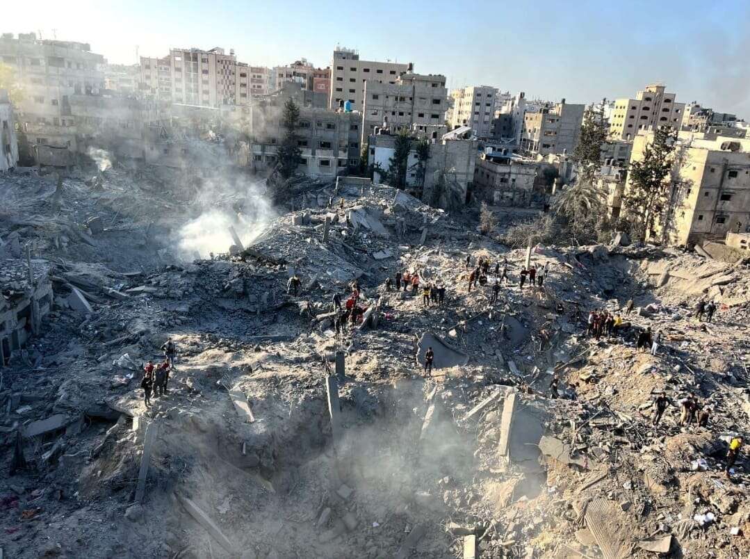 60 ימים למלחמה: דיווחים - חיל האוויר תקף בסוריה, פיצוץ מסתורי בצנעא; כתישת עזה נמשכת