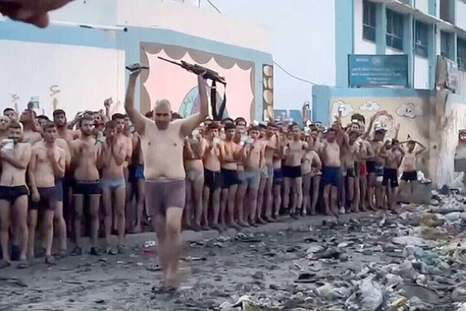 עזתי מוסר את נשקו לכוחות צה"ל , שימוש לפי סעיף 27א