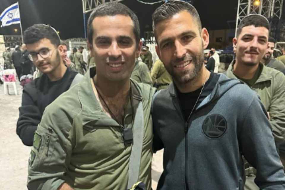 שכטר עם גרינברג ז"ל , פרטי
