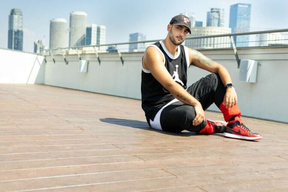 "Which is better to be a pound more and happier or a kilo less and