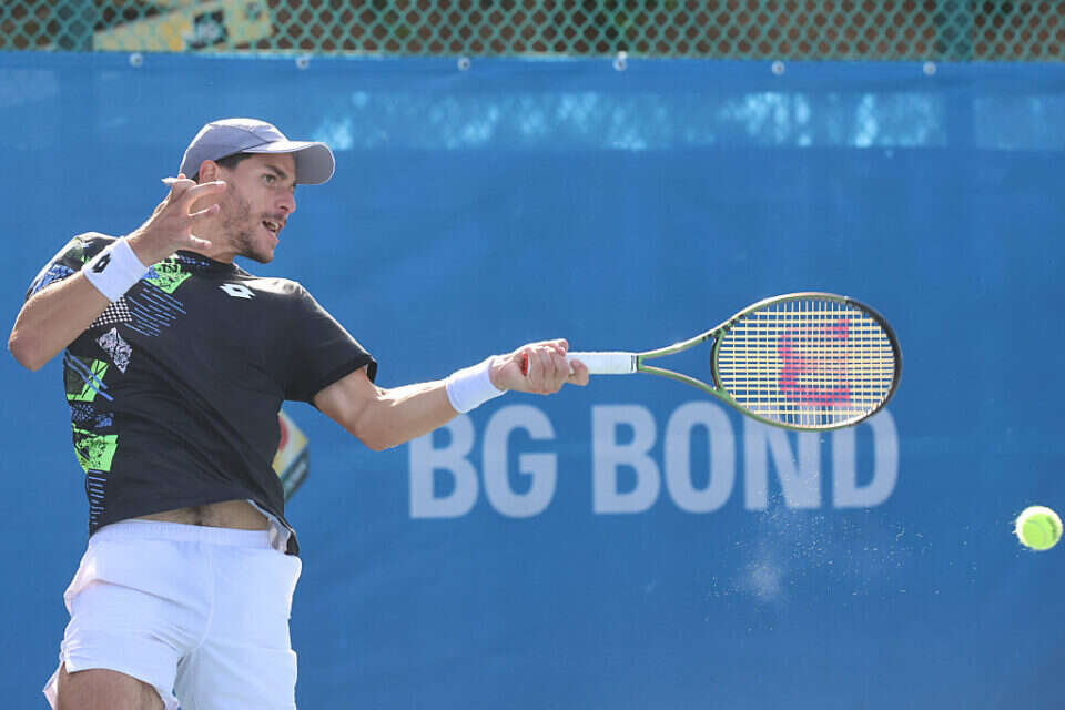 ישי עוליאל. אלוף ישראל פעם שלישית , אורן אהרוני