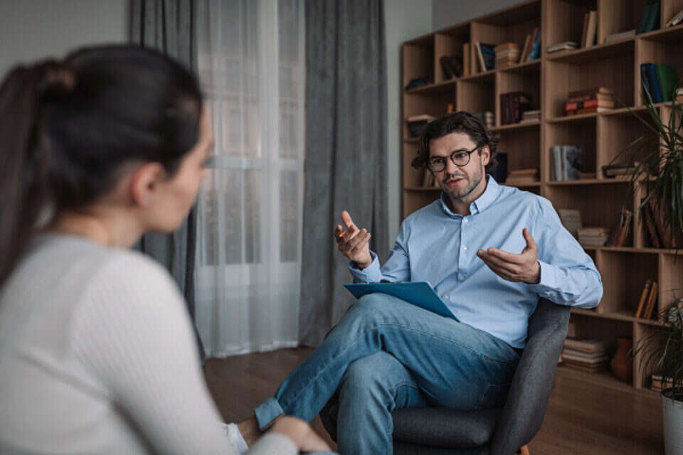 הצורך בסיוע נפשי גדל (אילוסטרציה) , Getty Images/iStockphoto