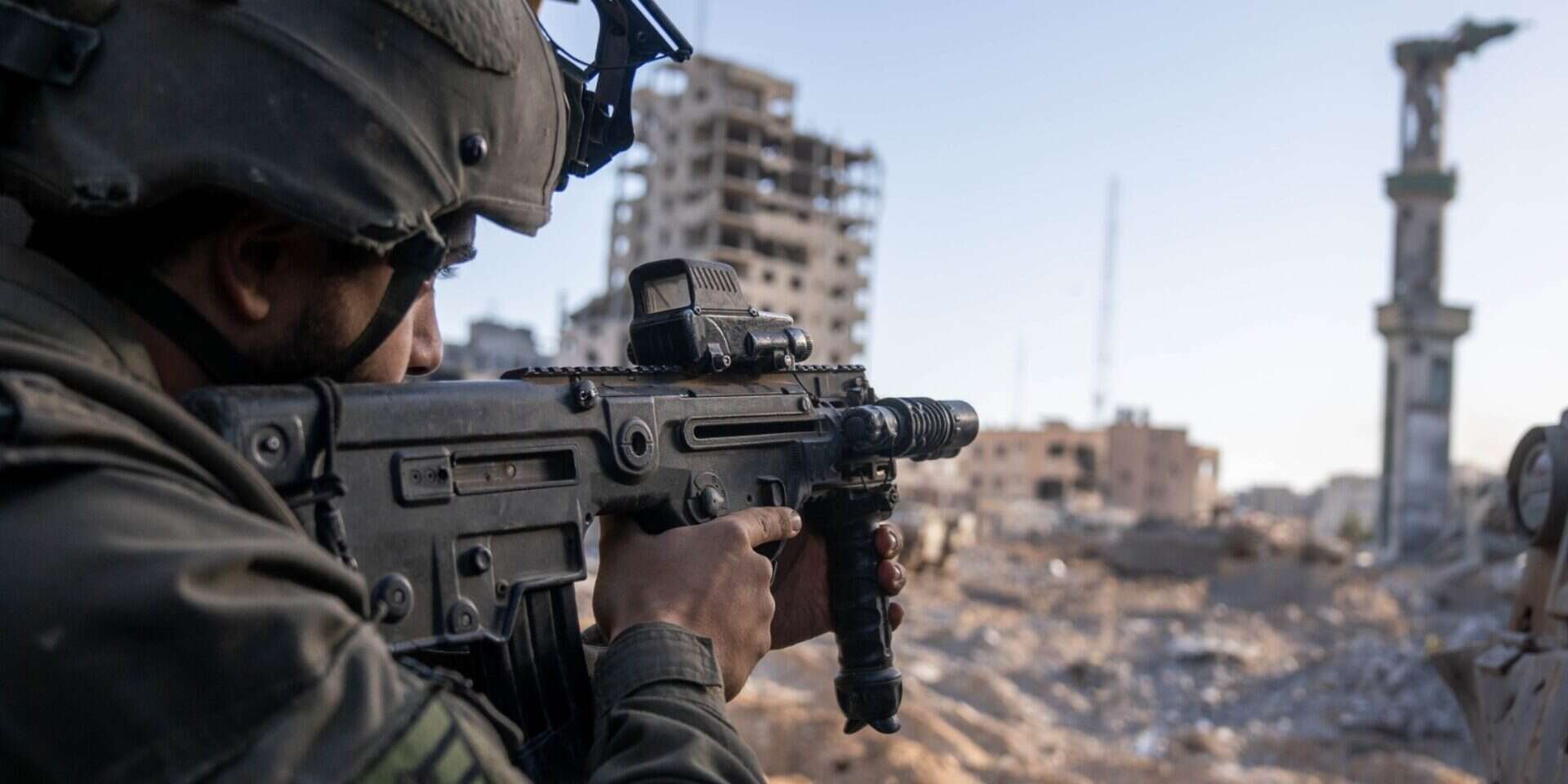צה"ל משתלט על חמ"ל המודיעין הצבאי של חמאס בחאן יונס , דובר צה"ל