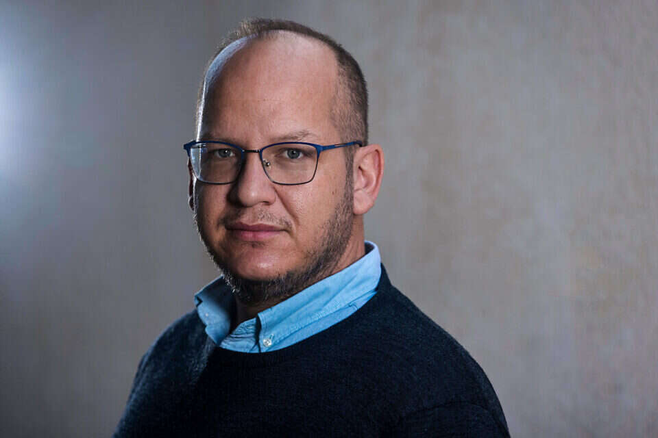 חיים לוינסון , יהושע יוסף
