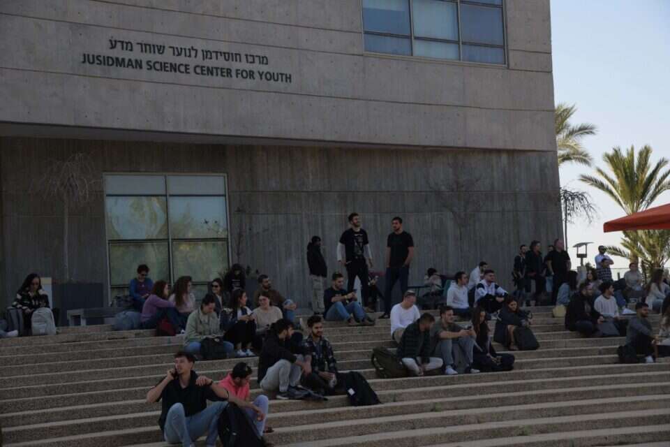 המרצה המסית הושעה מתפקידו. בתמונה: אוניברסיטת בן גוריון , דודו גרינשפן