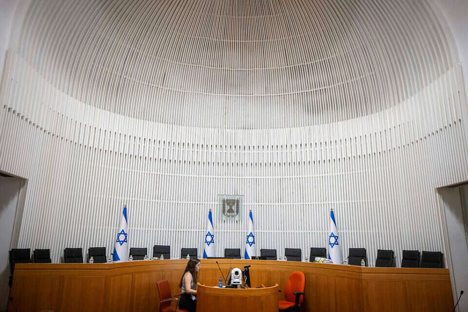 בג״ץ ביטל סעיפים בנוהל המשטרה: דרישת הזדהות רק על בסיס חשד סביר