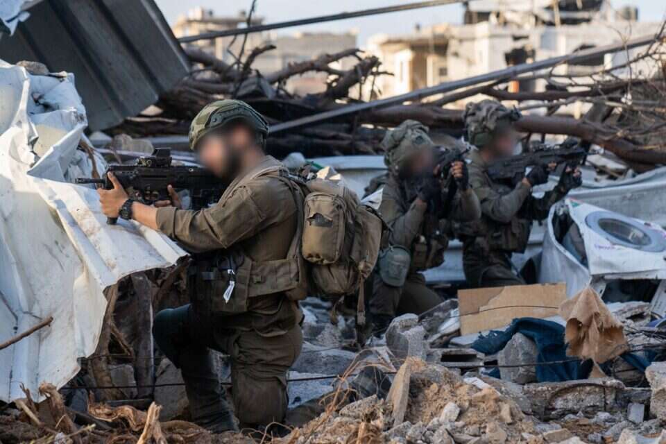 לצד מערך הכטמ"ם. לוחמי צה"ל פועלים בשטח הבנוי , דובר צה"ל