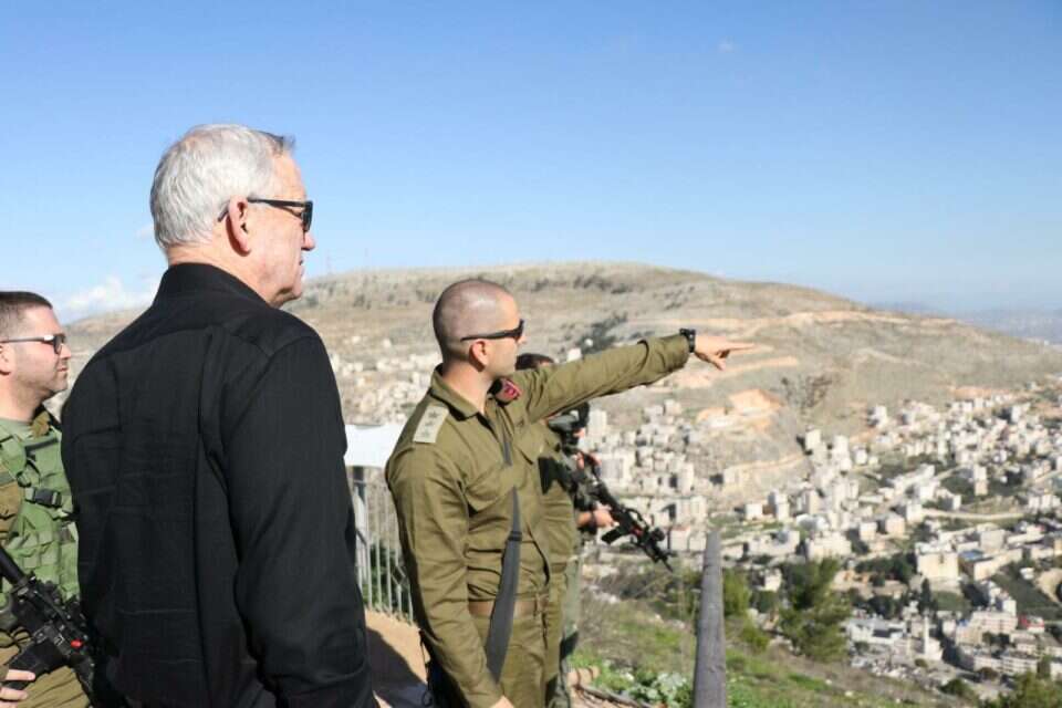 השר בני גנץ בסיור ביטחוני בחטיבת השומרון , דובר צה"ל
