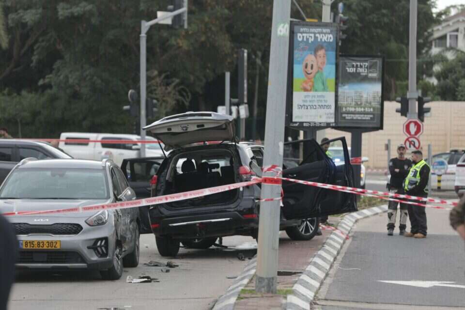 זירת הפיגוע ברעננה (ארכיון) , ללא קרדיט