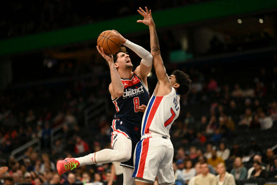אבדיה, הלילה , USA TODAY Sports