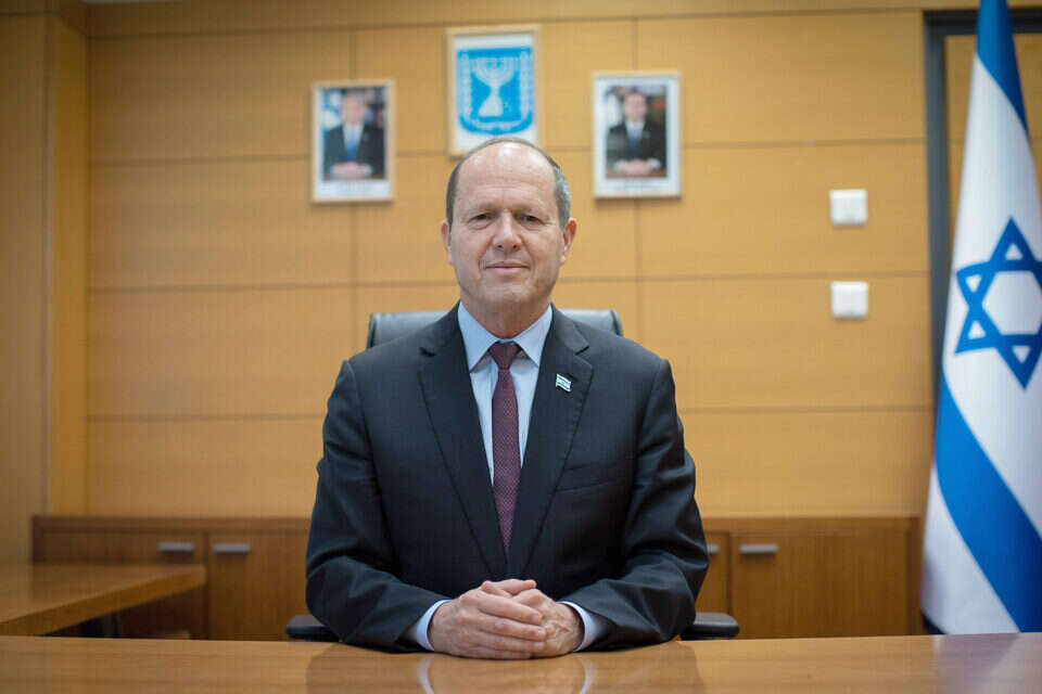 "זה אונ־רע". ברקת , אורן בן חקון