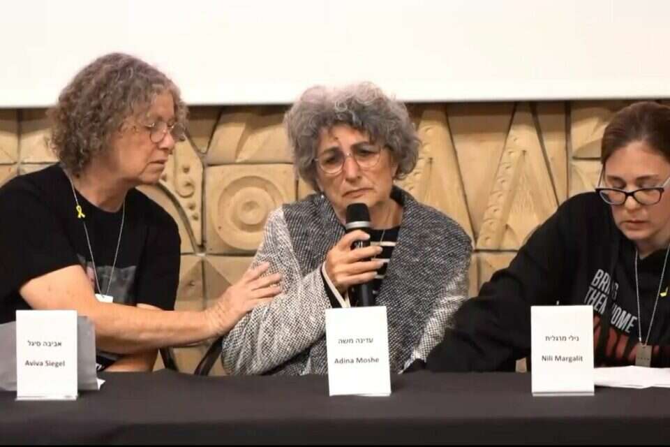 החטופות ששבו מדברות , משה בן שמחון