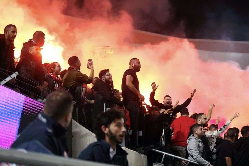 האבוקות בשער 5 במשחק מול בית"ר ירושלים , אלן שיבר