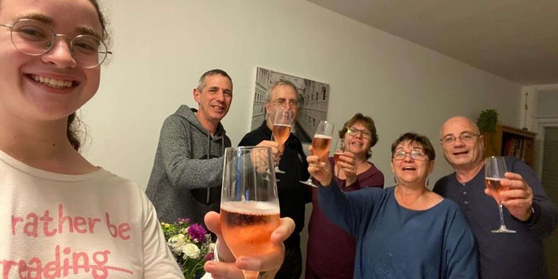 משפחות הרמן והר , הפייסבוק של ניר יצחק