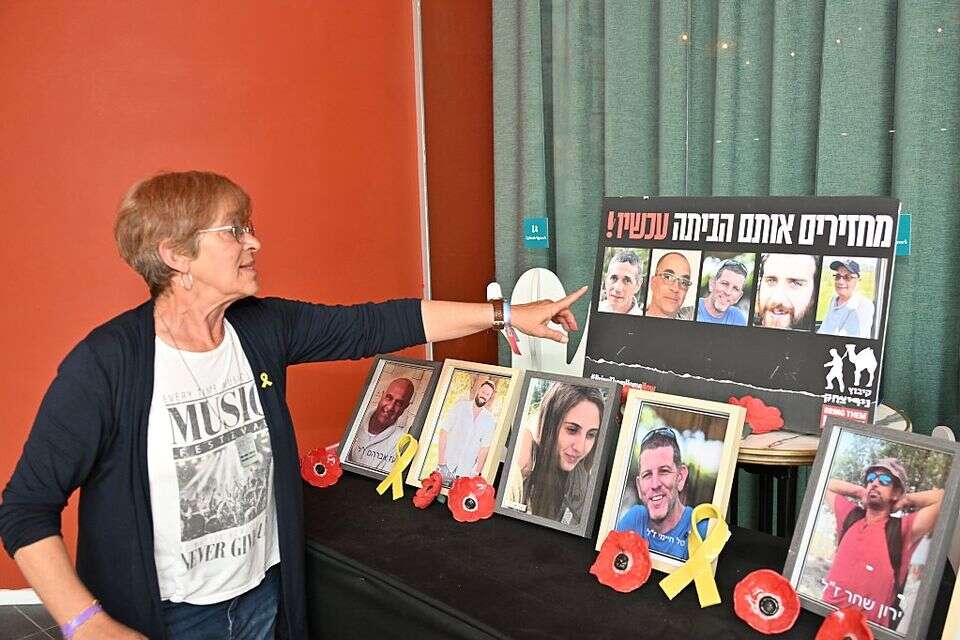אידית פוקס, אחותו של ליאור רודייף תושב ניר יצחק שנחטף לעזה , יהודה בן יתח