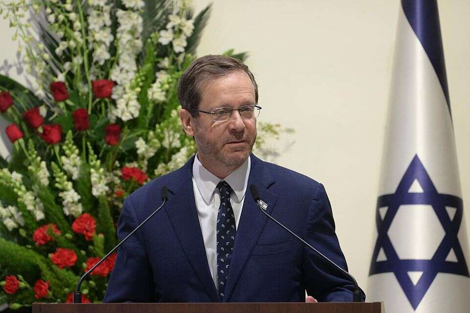 הנשיא הרצוג , עמוס בן גרשום, לע"מ
