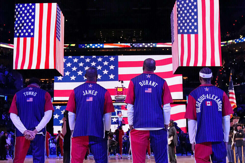 כוכבי ה-NBA יודעים, זה הכל עניין של כסף , USA TODAY Sports