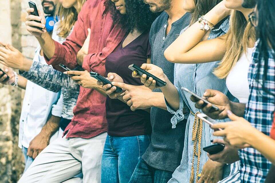 טלפון סלולרי , GettyImages