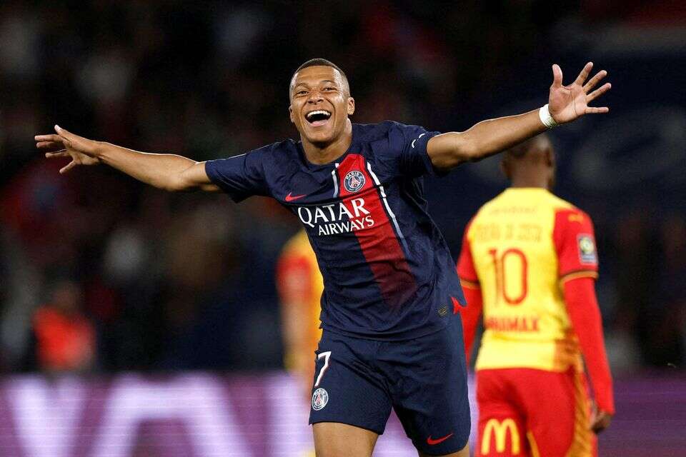 אמבפה , רויטרס
