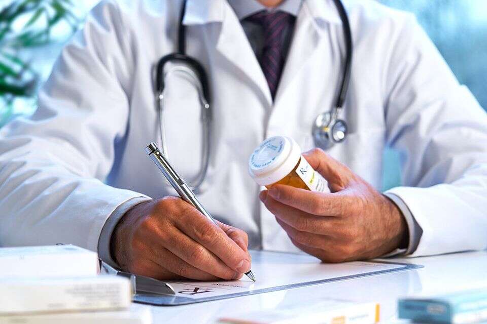 The medicine basket: slimming injections for boys inside, treatment for schizophrenia outside The full list