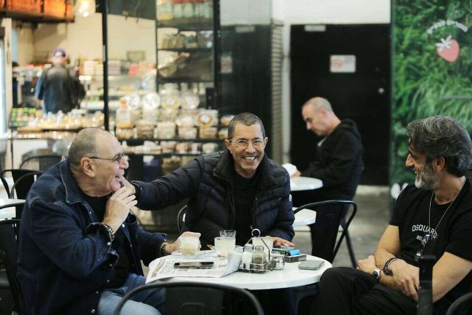 אלי טביב , גדעון מרקוביץ